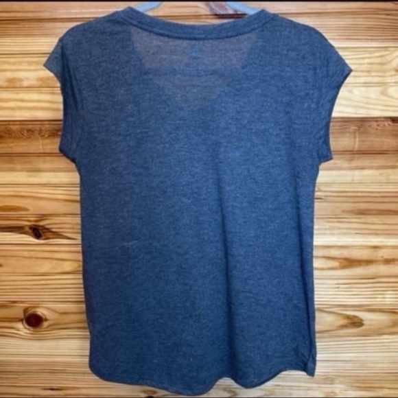 NHL Pittsburgh penguins vneck top small - Picture 5 of 5